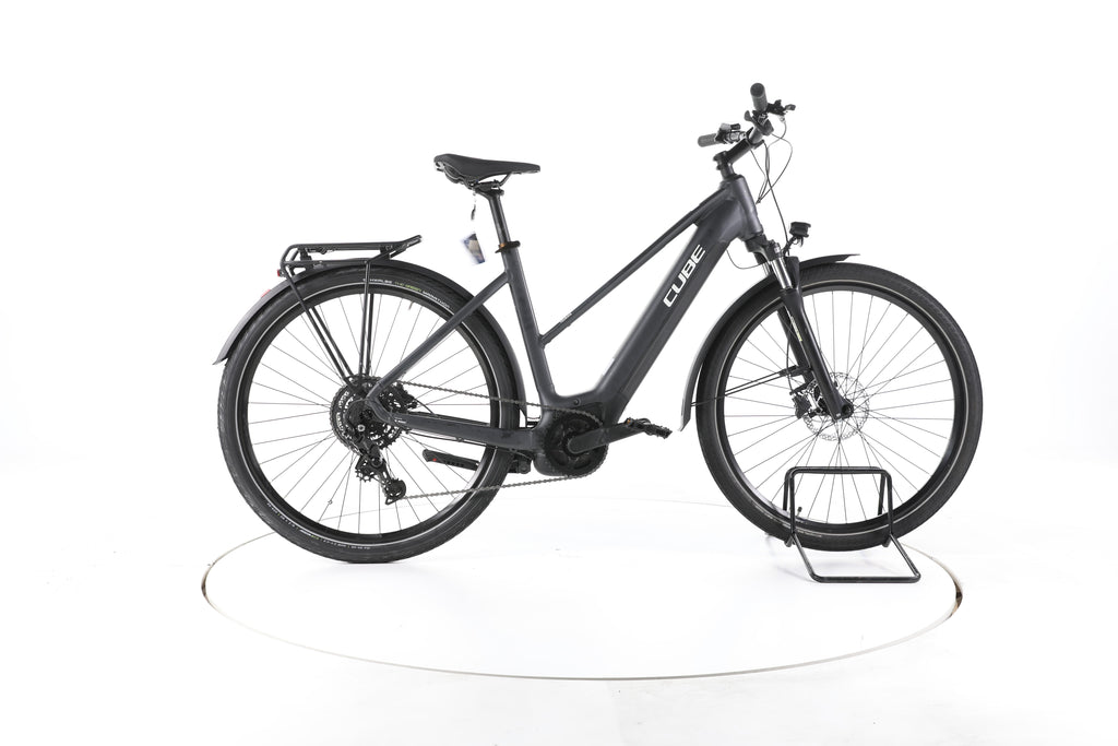 Cube Touring Hybrid ONE Trekking E-Bike 2024 - Image 1