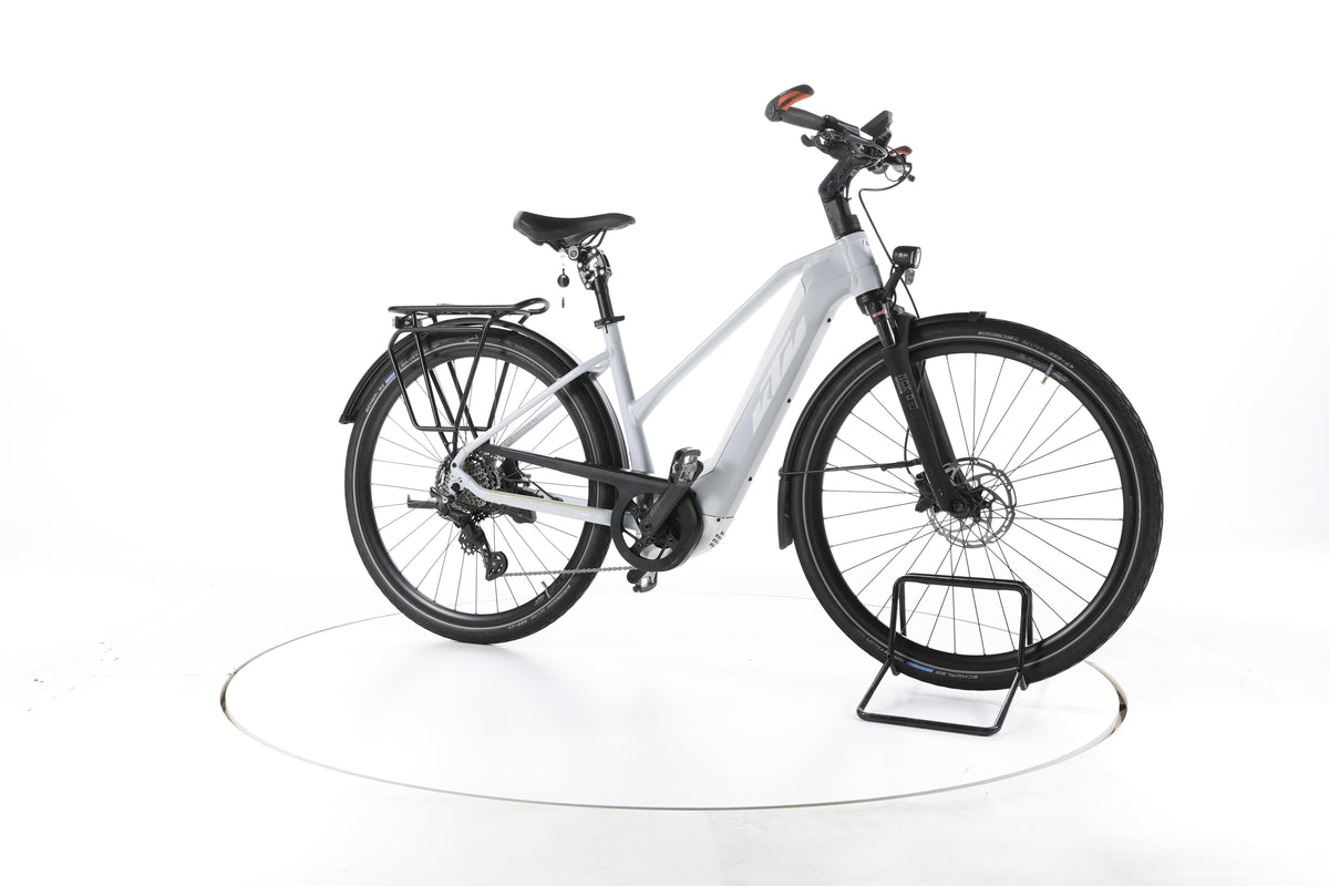 KTM Macina Style Pro Trekking E-Bike - Image 2