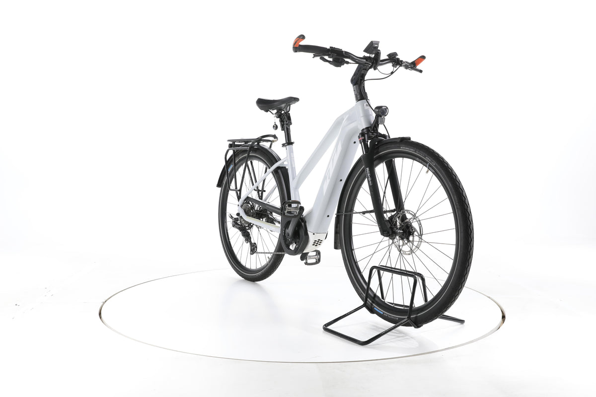 KTM Macina Style Pro Trekking E-Bike - Image 3