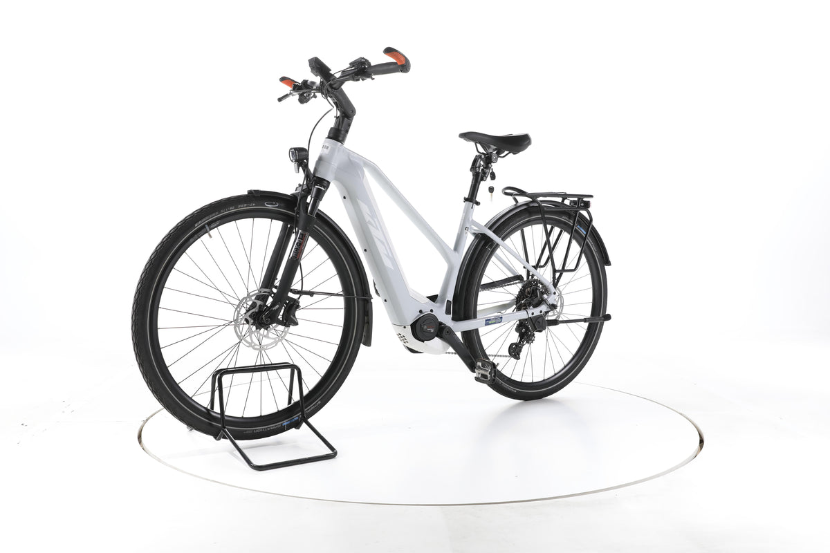 KTM Macina Style Pro Trekking E-Bike - Image 6