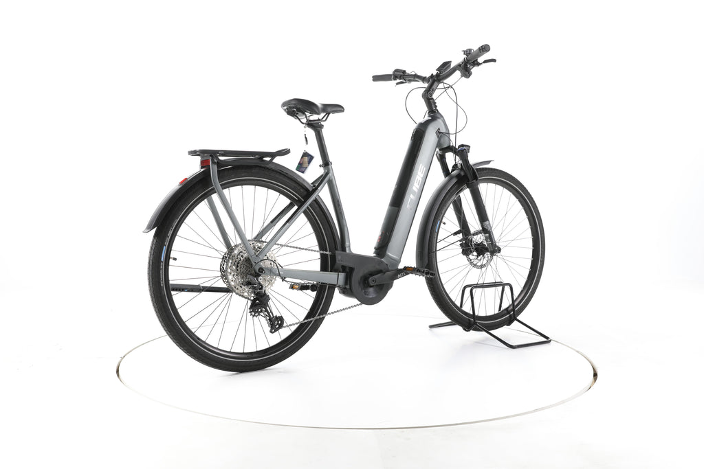 Cube Kathmandu Hybrid Pro Trekking E-Bike Tiefeinsteiger - Image 12