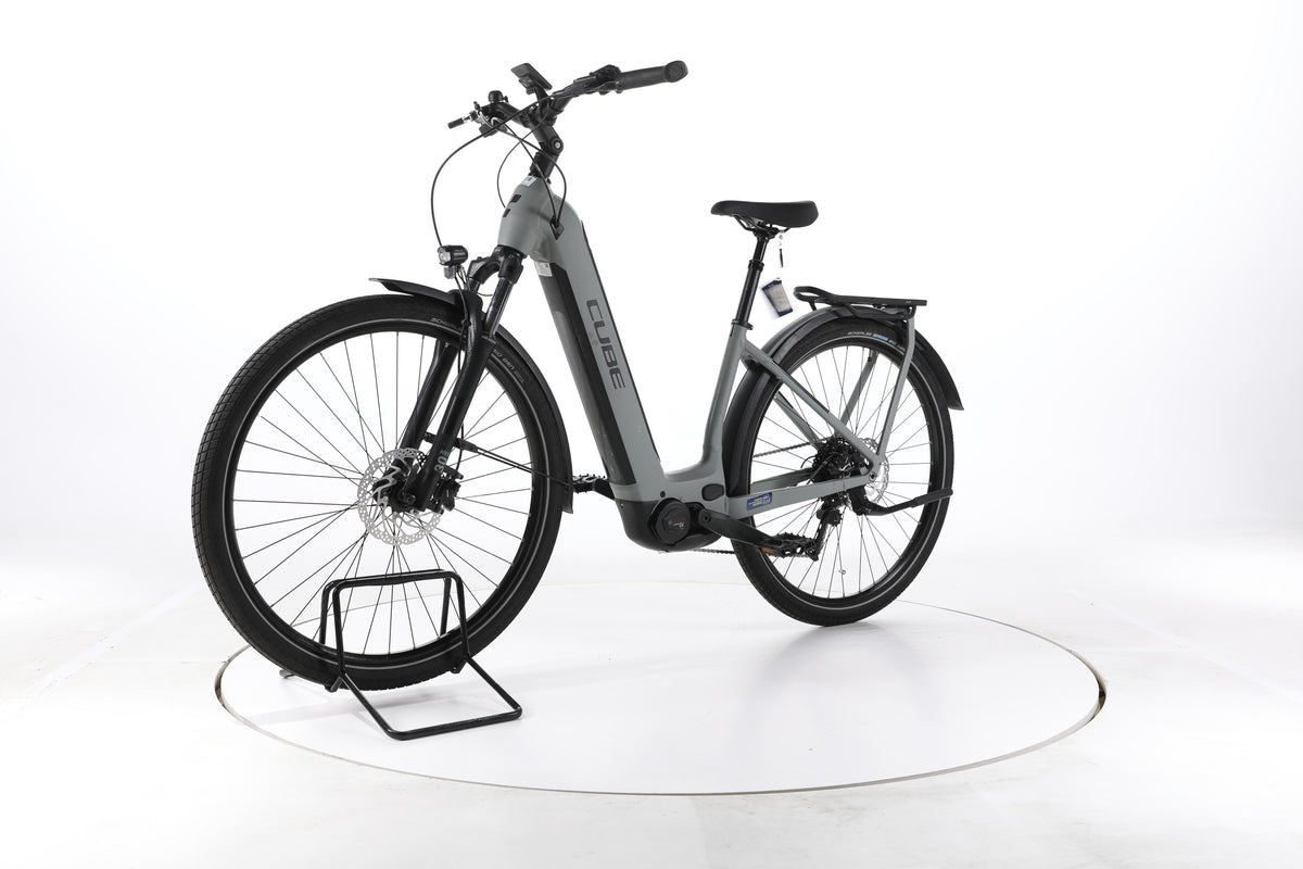 Cube Kathmandu Hybrid ONE Trekking E-Bike Tiefeinsteiger - Image 6