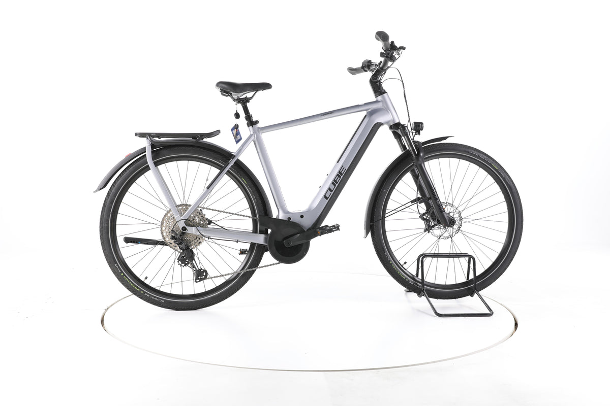 Cube Kathmandu Hybrid SLX Trekking E-Bike - Image 1