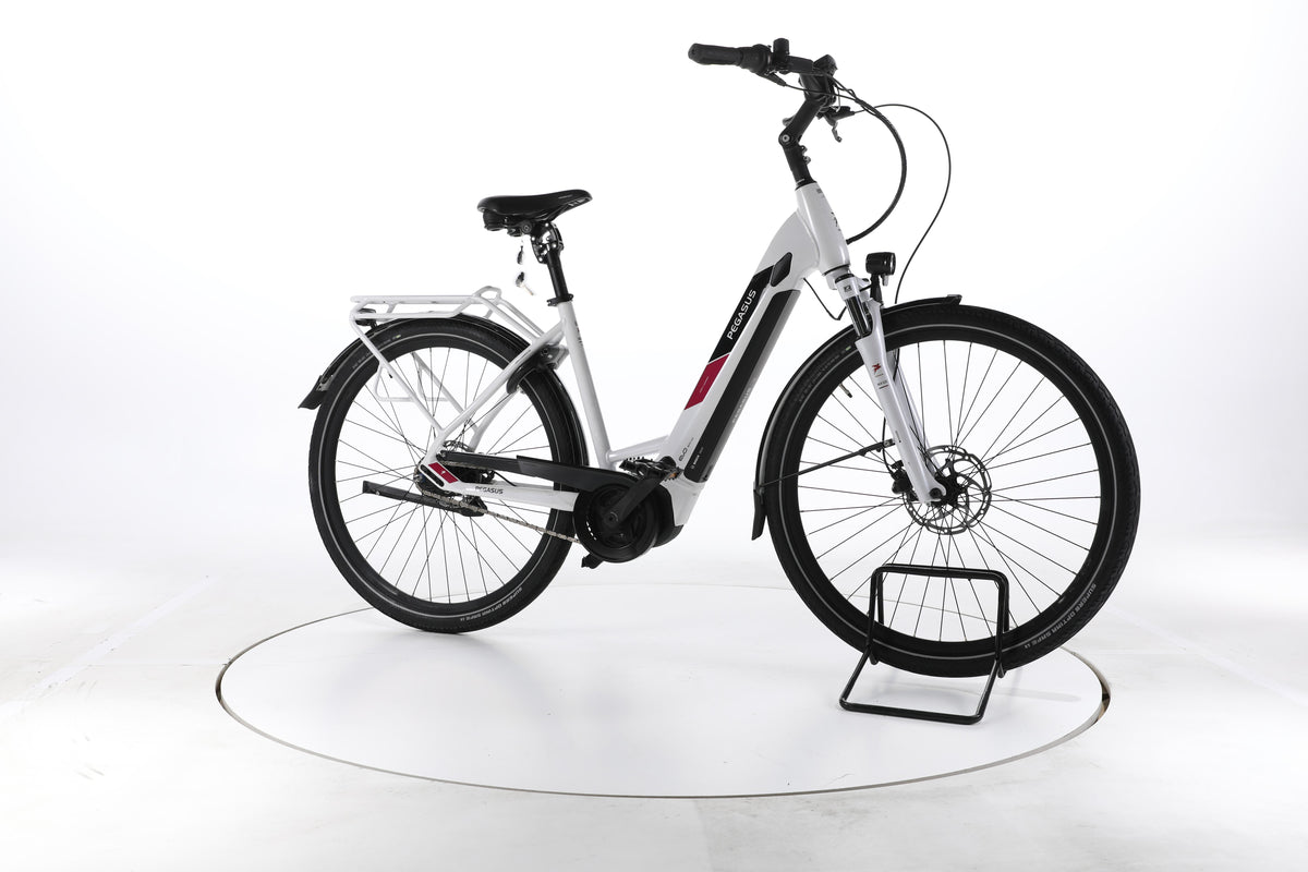 Pegasus Solero EVO 8R City E-Bike Tiefeinsteiger - Image 2
