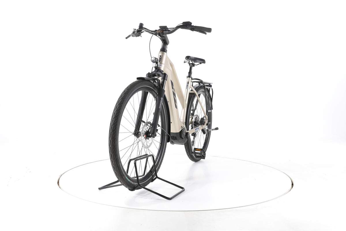 KTM Macina Style 740 Trekking E-Bike - Image 5