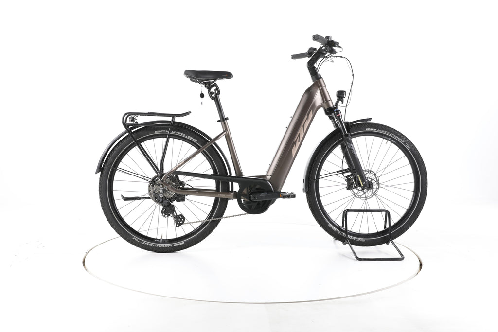 KTM Macina Gran 710 Trekking E-Bike Tiefeinsteiger - Image 1