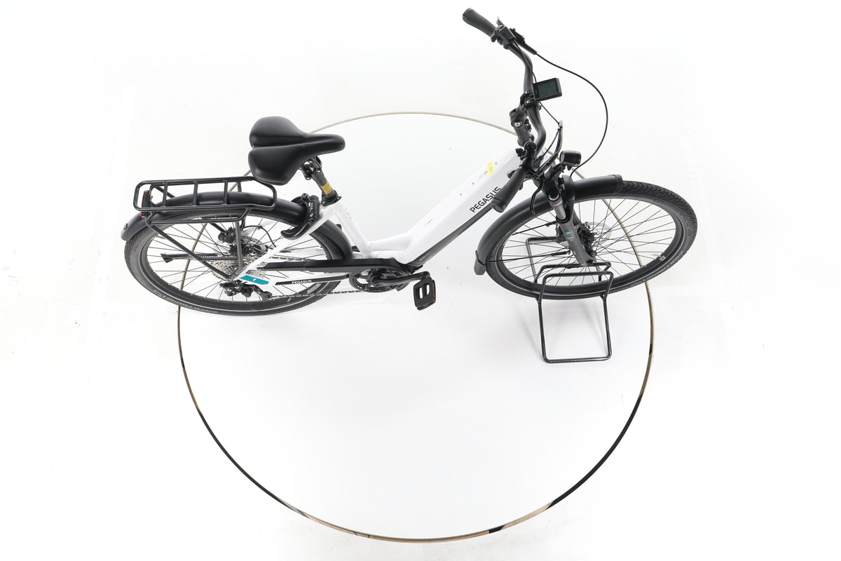 Pegasus Premio EVO Lite Trekking E-Bike Tiefeinsteiger - Image 13