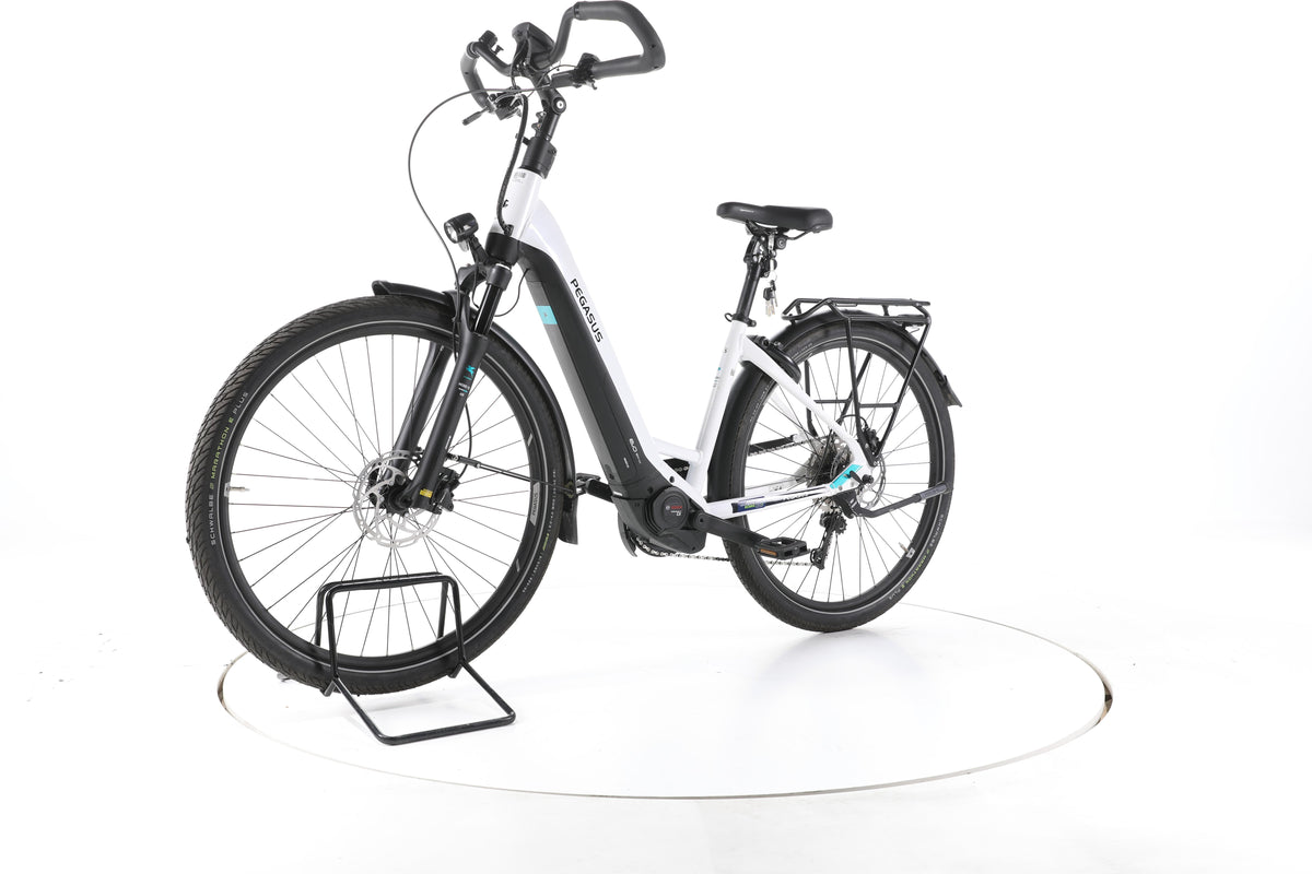 Pegasus Evo Lite 10 Comfort Trekking E-Bike Tiefeinsteiger - Image 6
