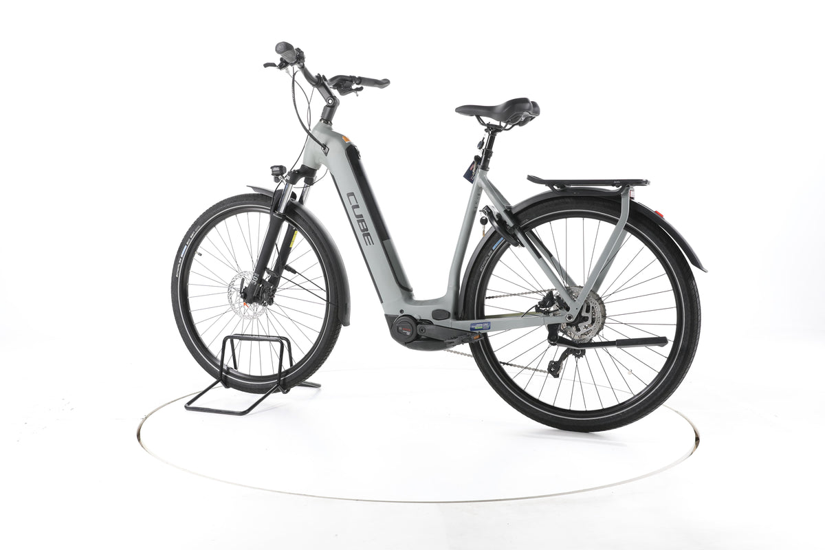 Cube Kathmandu Hybrid ONE 750 / Easy Entry 58 cm / L / swampgrey´n´black Trekking E-Bike Tiefeinsteiger - Image 8