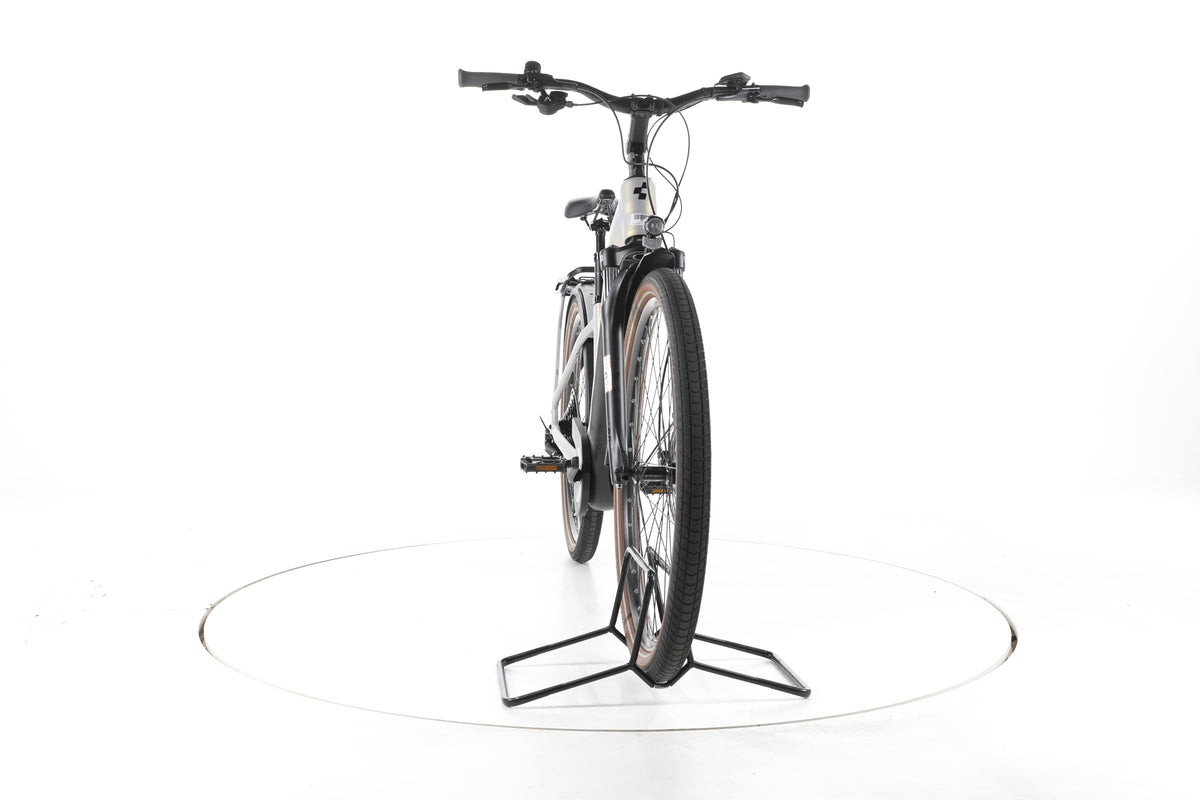 Cube Touring Hybrid Pro 625 Trekking E-Bike - Image 4