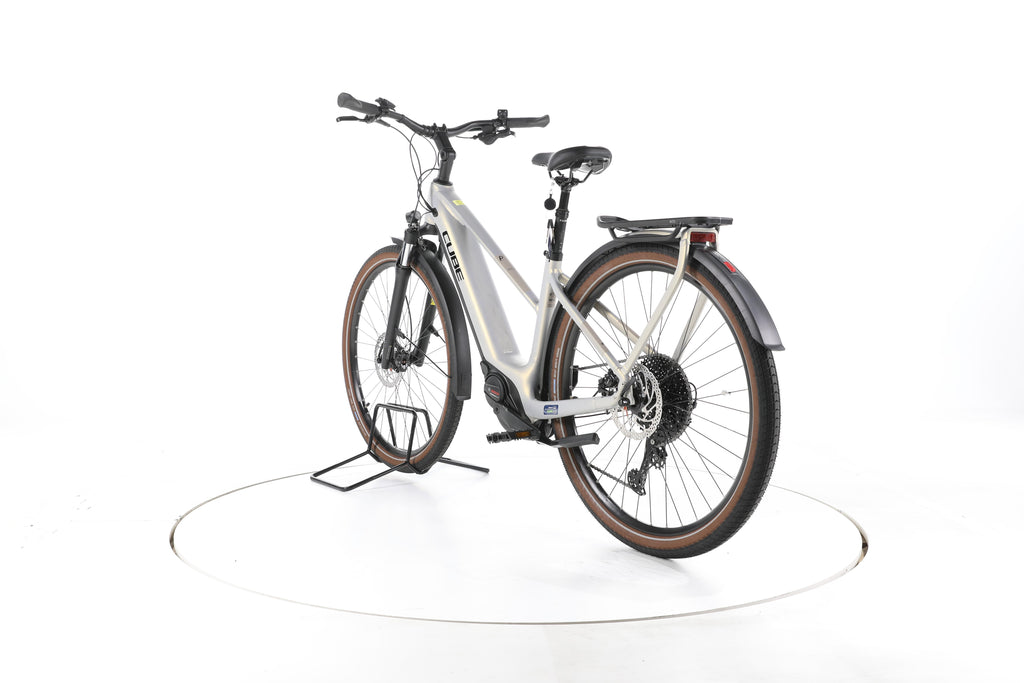 Cube Touring Hybrid Pro 625 Trekking E-Bike - Image 9