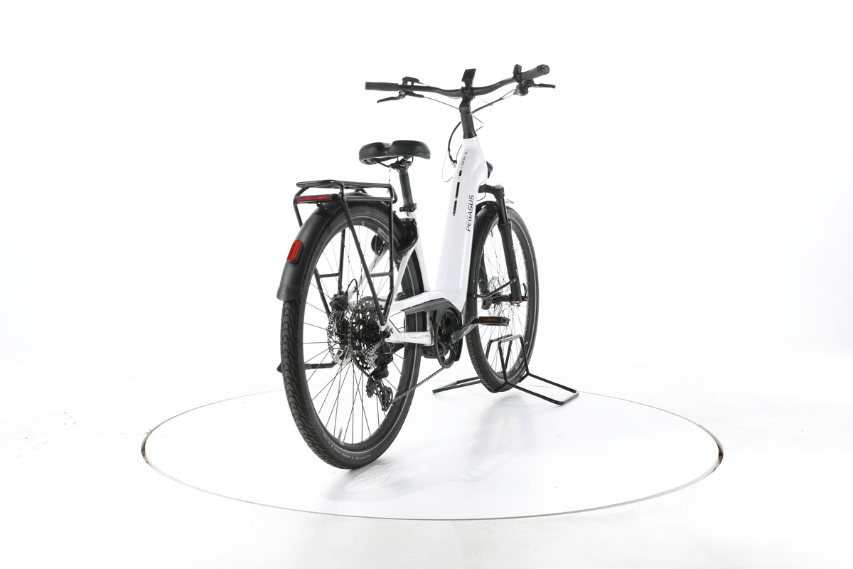 Pegasus Premio Evo 11 Lite Trekking E-Bike Tiefeinsteiger - Image 11