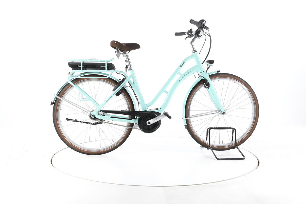 Pegasus Tourina City E-Bike Tiefeinsteiger - Image 1