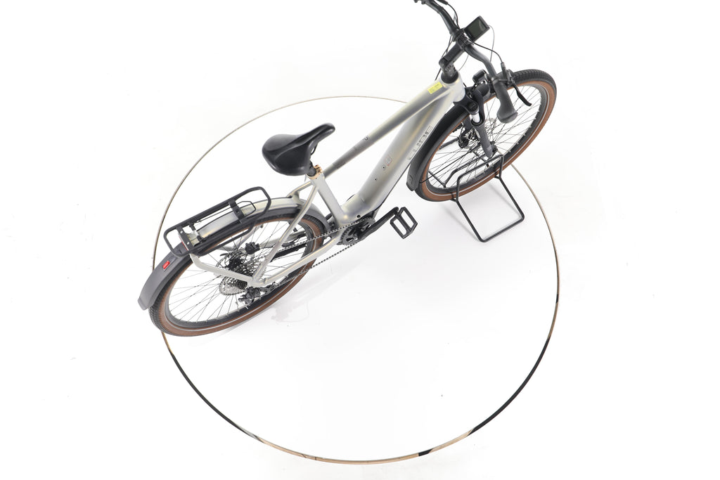 Cube Touring Hybrid Pro 625 Trekking E-Bike 2024 - Image 24