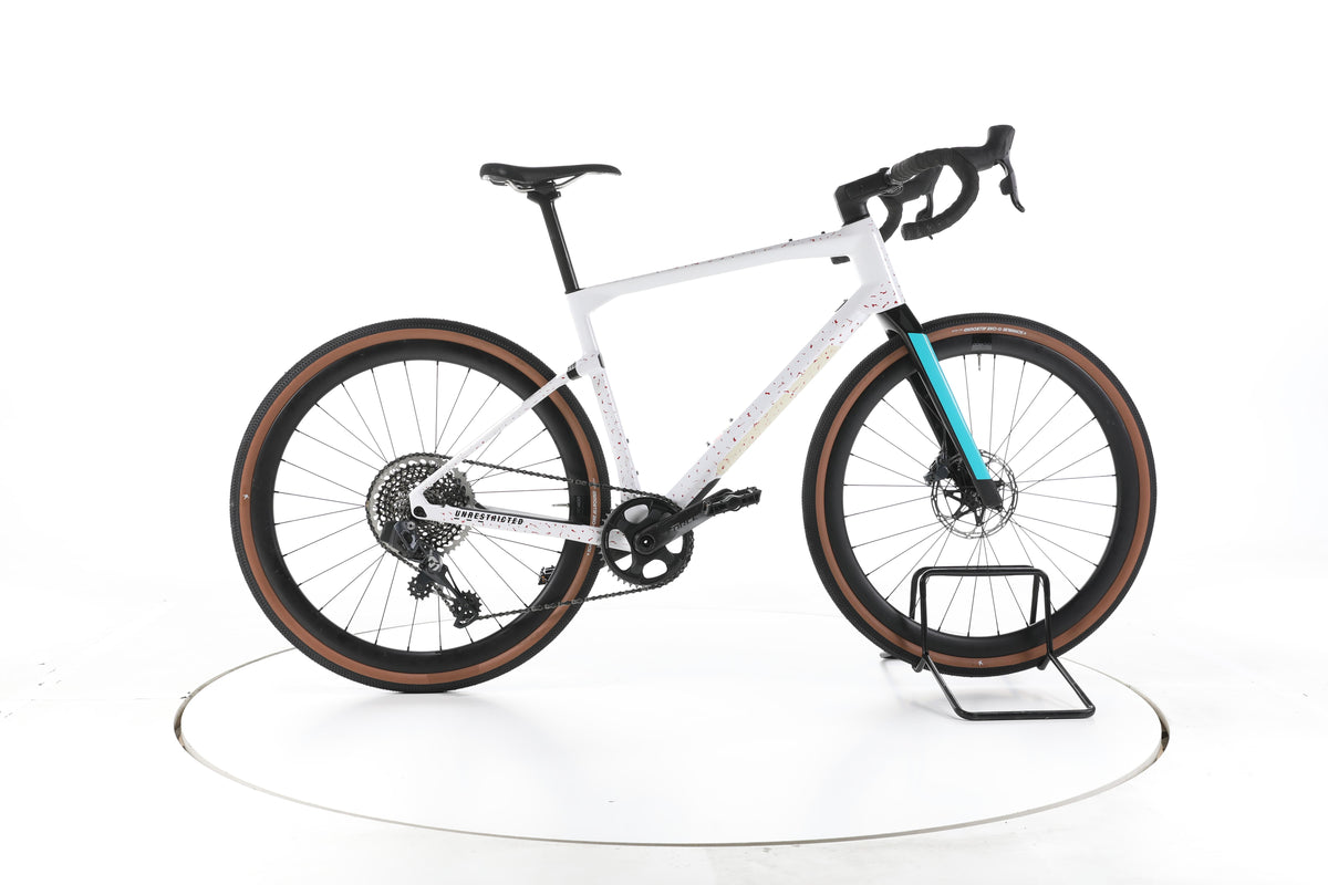BMC URS 01 TWO Gravelbike Carbon 2024 - Image 1