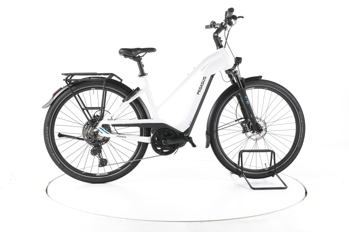 Pegasus Premio Evo 11 Trekking E-Bike - Image 1