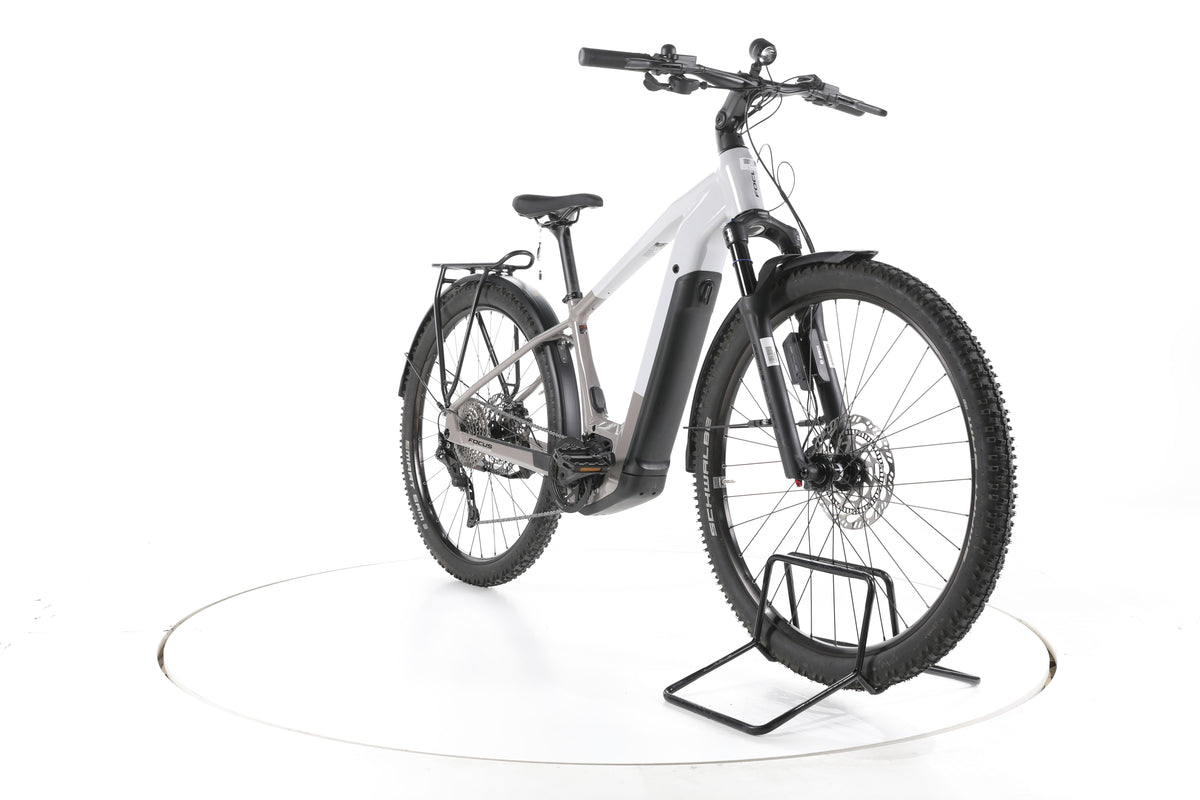 Focus PLANET² 6.8 Trekking E-Bike - Image 3