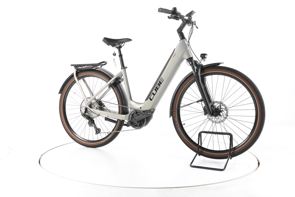 Cube Touring Hybrid Pro Trekking E-Bike Tiefeinsteiger - Image 2