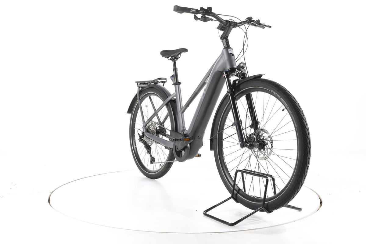 Cube Touring Hybrid EXC Trekking E-Bike - Image 3
