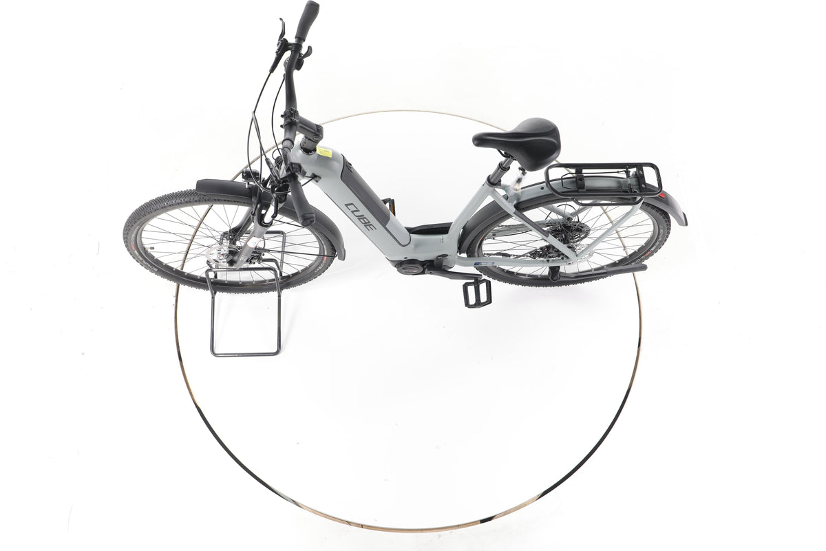 Cube Kathmandu Hybrid ONE Trekking E-Bike Tiefeinsteiger - Image 19