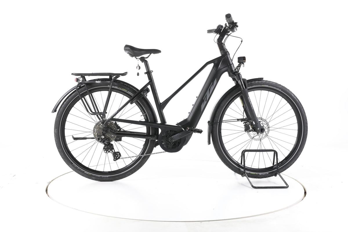 KTM Cento 10 Plus Trekking E-Bike - Image 1