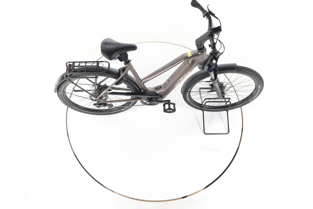 KTM Macina Gran 710 Trekking E-Bike - Image 13
