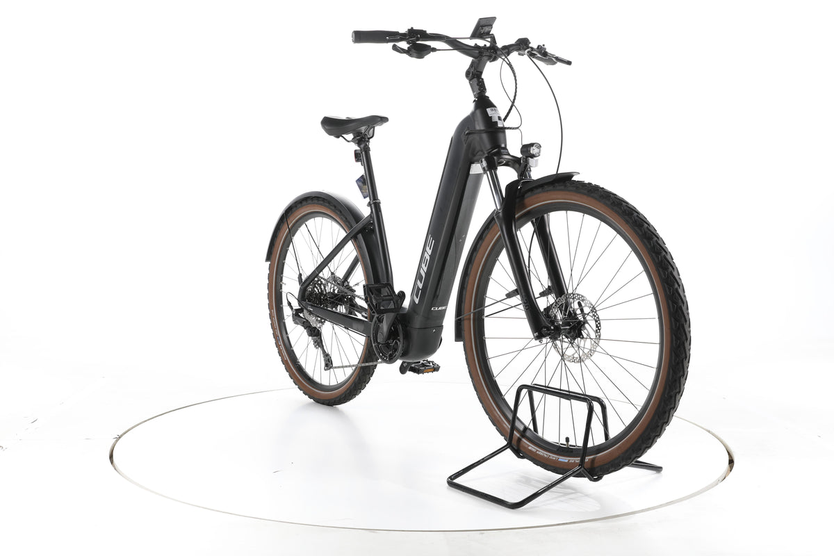 Cube Nuride Hybrid Pro 750 Allroad Trekking E-Bike Tiefeinsteiger 2024 - Image 3