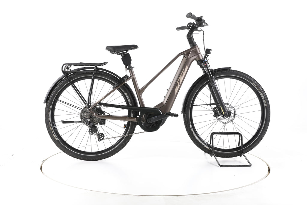 KTM Macina Gran 710 Trekking E-Bike - Image 1