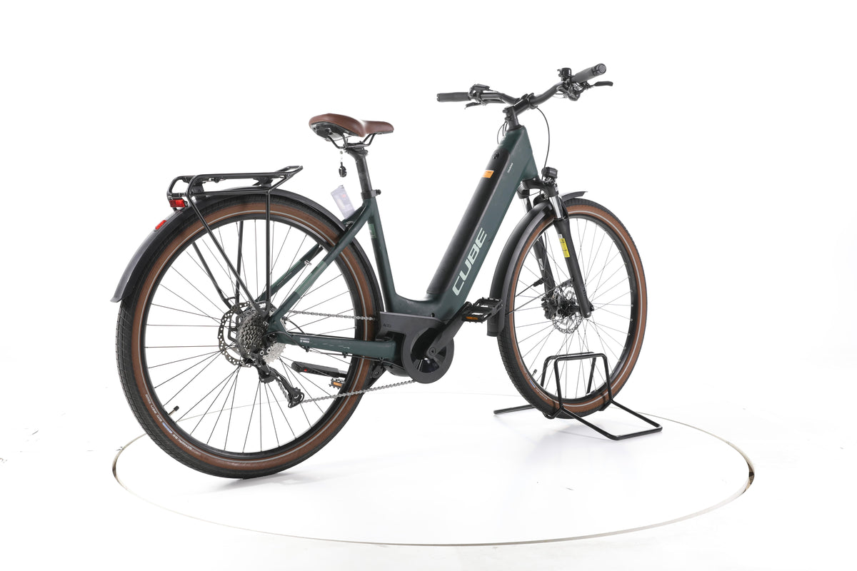 Cube Touring Hybrid One Trekking E-Bike Tiefeinsteiger - Image 12