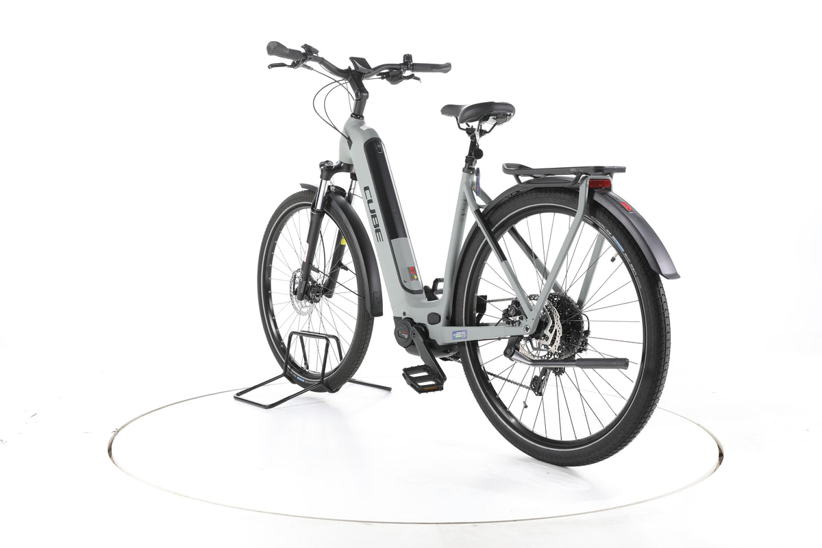 Cube Kathmandu Hybrid ONE Trekking E-Bike Tiefeinsteiger - Image 9