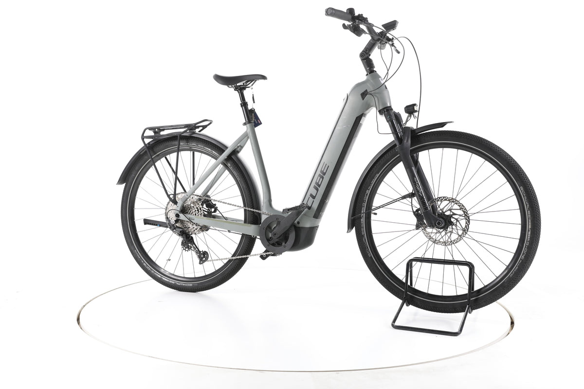 Cube Nuride Hybrid SLX Trekking E-Bike Tiefeinsteiger - Image 2