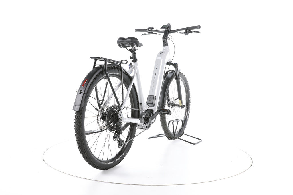 Focus Aventura² 6.7 Trekking E-Bike Tiefeinsteiger - Image 11