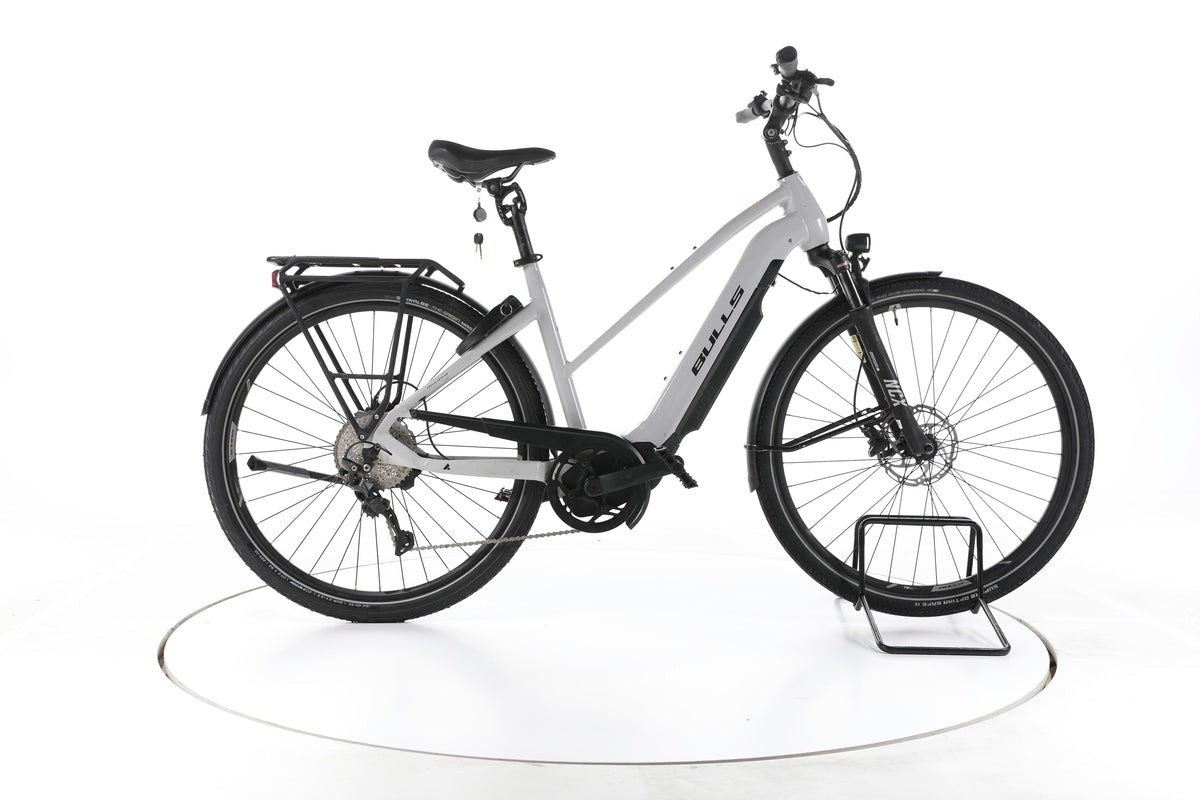 Bulls Lacuba EVO 10 Trekking E-Bike - Image 1
