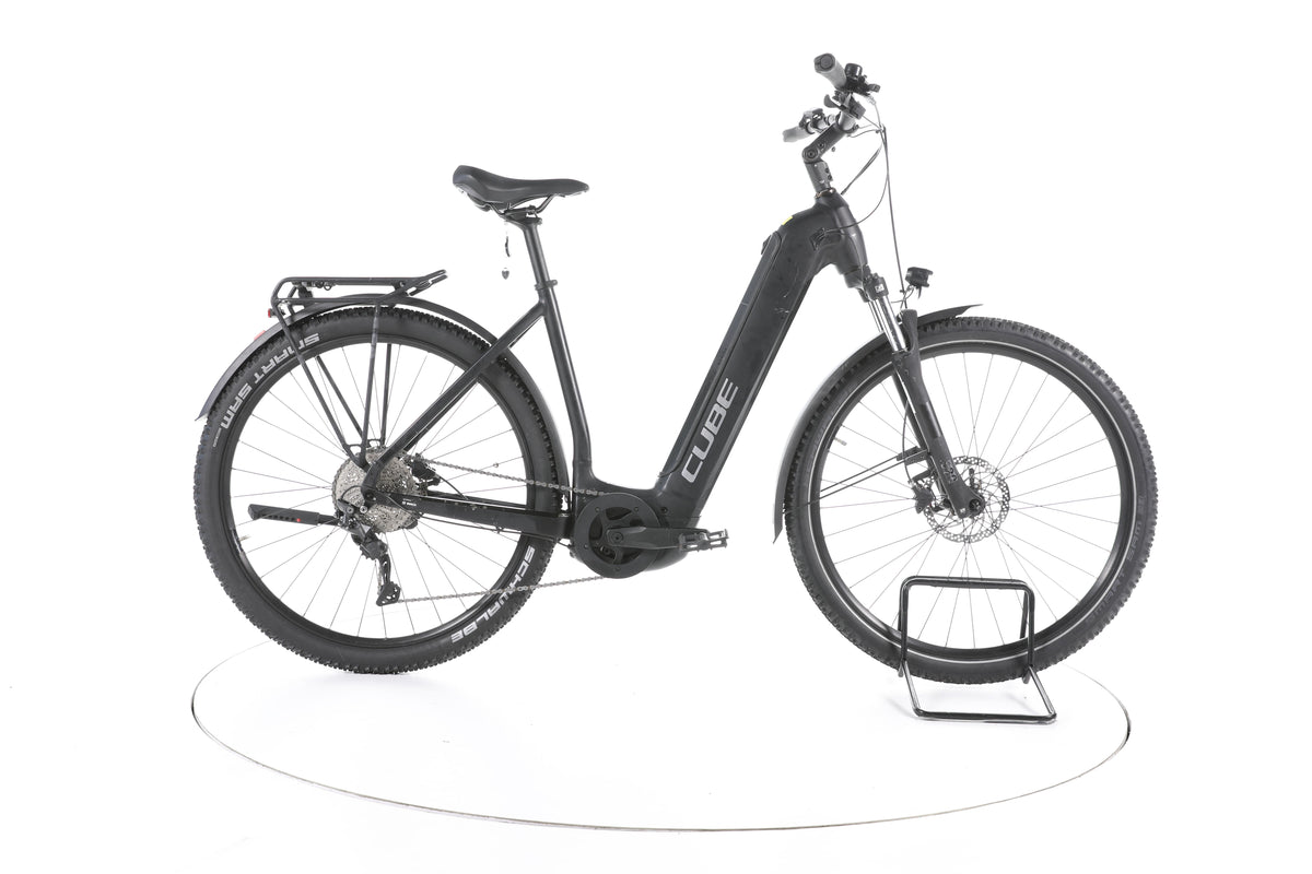 Cube Nuride Hybrid Pro 750 Allroad Trekking E-Bike Tiefeinsteiger - Image 1