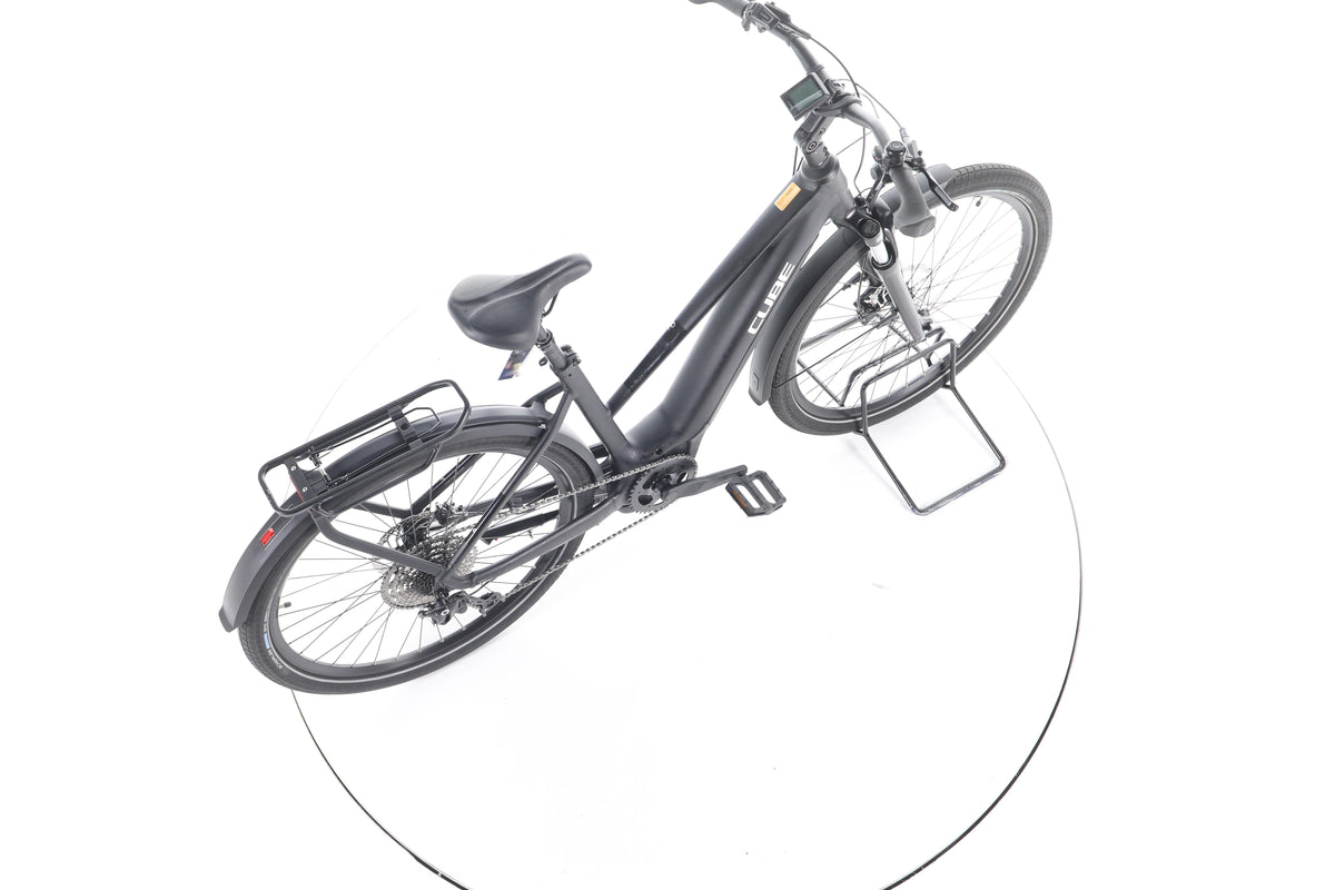 Cube Touring Hybrid Pro Trekking E-Bike 2024 - Image 24