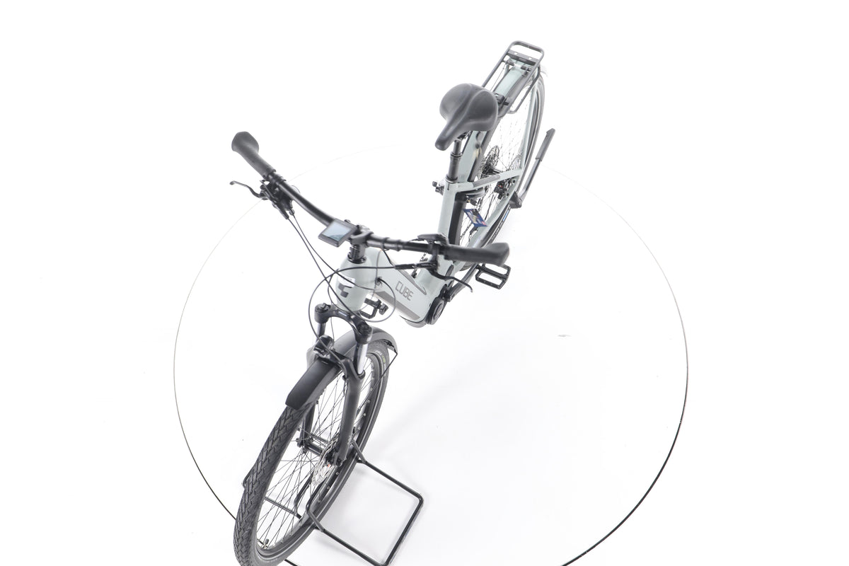 Cube Kathmandu Hybrid ONE Trekking E-Bike Tiefeinsteiger - Image 17