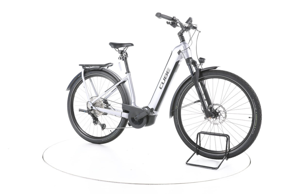 Cube Kathmandu Hybrid SLX Trekking E-Bike Tiefeinsteiger - Image 2