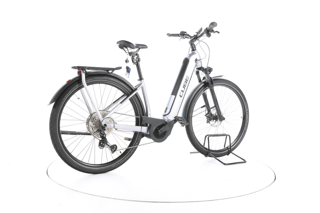 Cube Kathmandu Hybrid SLX Trekking E-Bike Tiefeinsteiger - Image 12