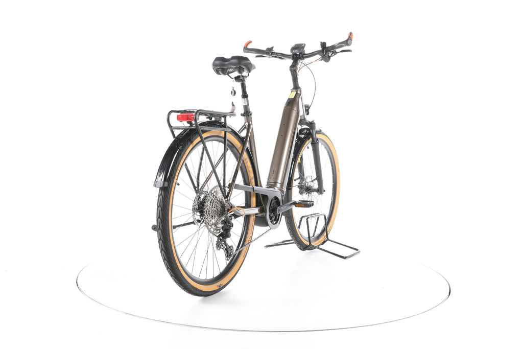 KTM Macina Ultimate Pro Trekking E-Bike Tiefeinsteiger - Image 11