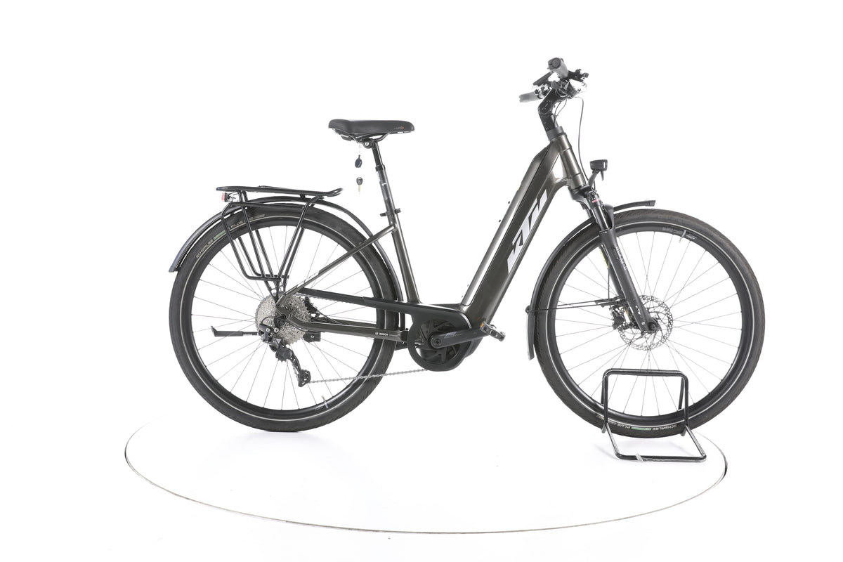 KTM Macina Style 740 Trekking E-Bike Tiefeinsteiger - Image 1