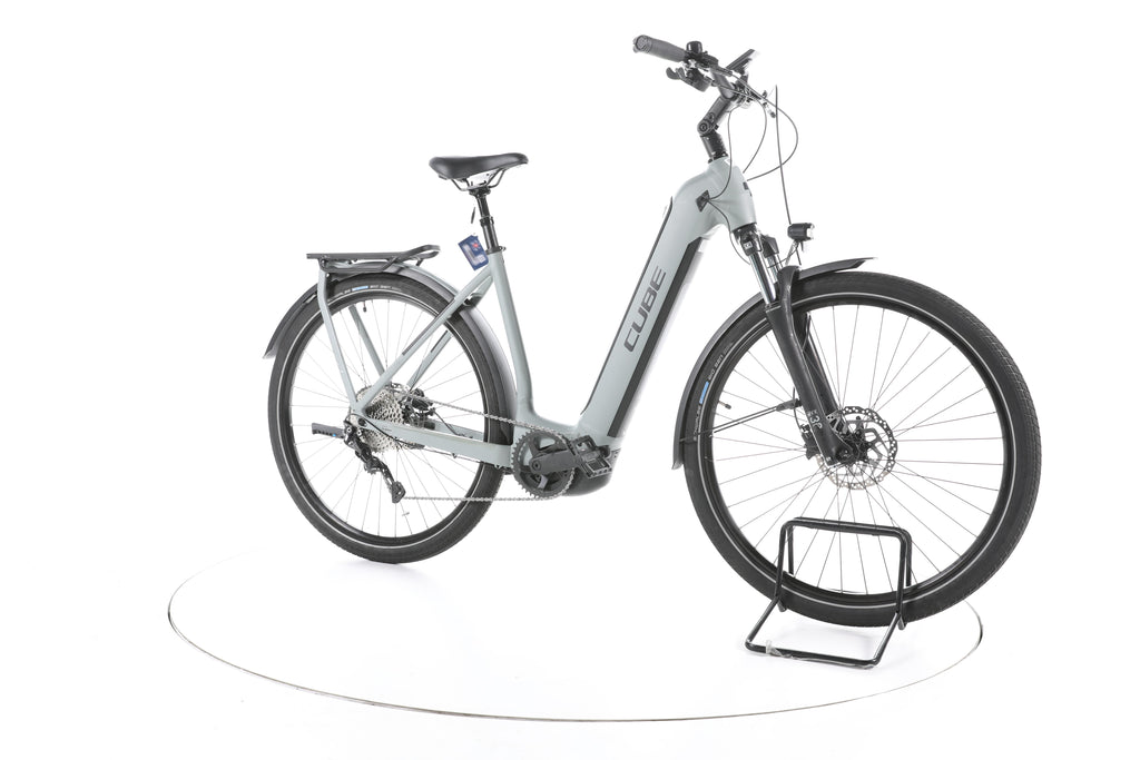 Cube Kathmandu Hybrid ONE Trekking E-Bike Tiefeinsteiger - Image 2