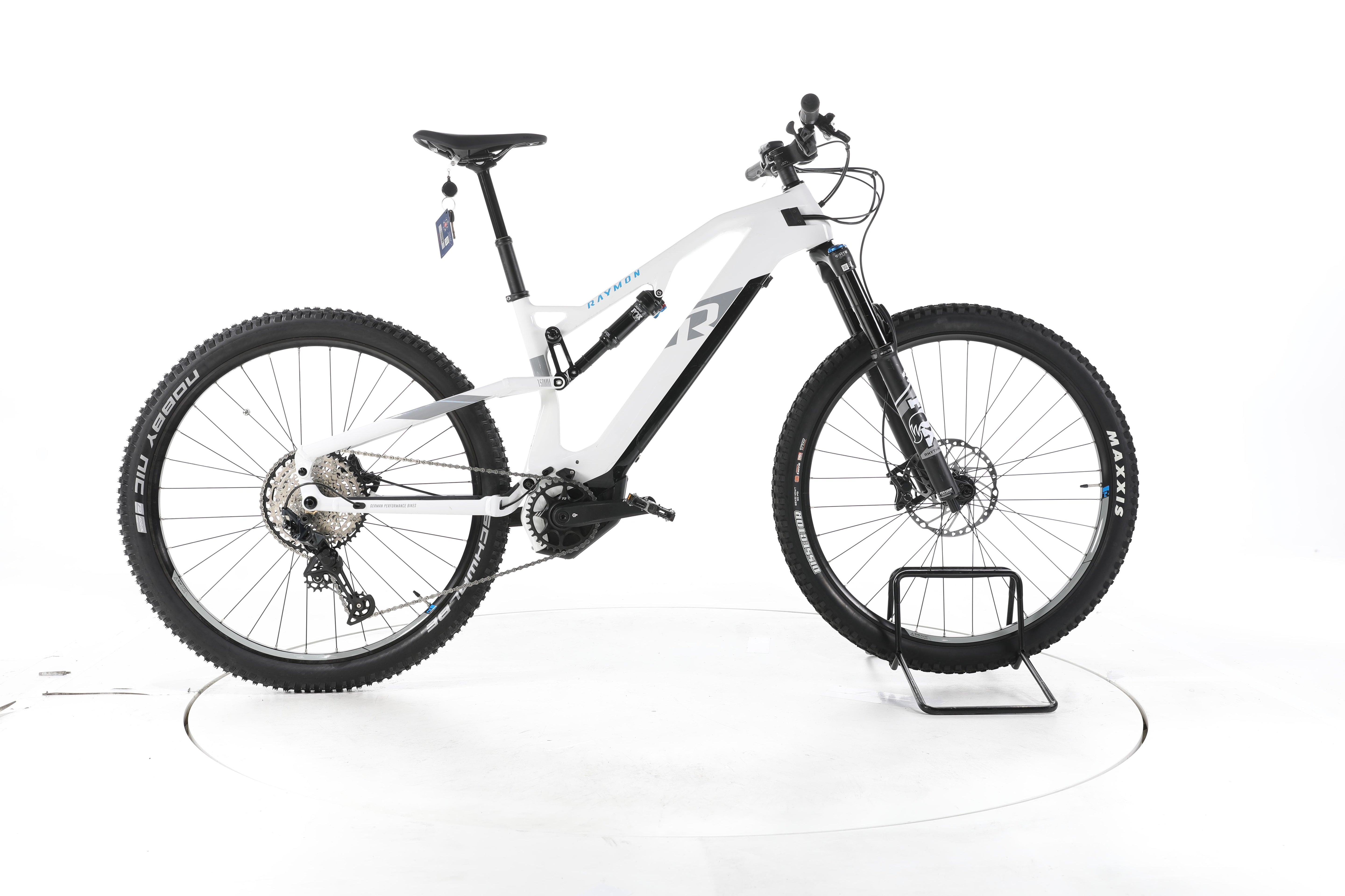 R Raymon FullRay 150E 10.0 E-Bike Fully Carbon - Image 1