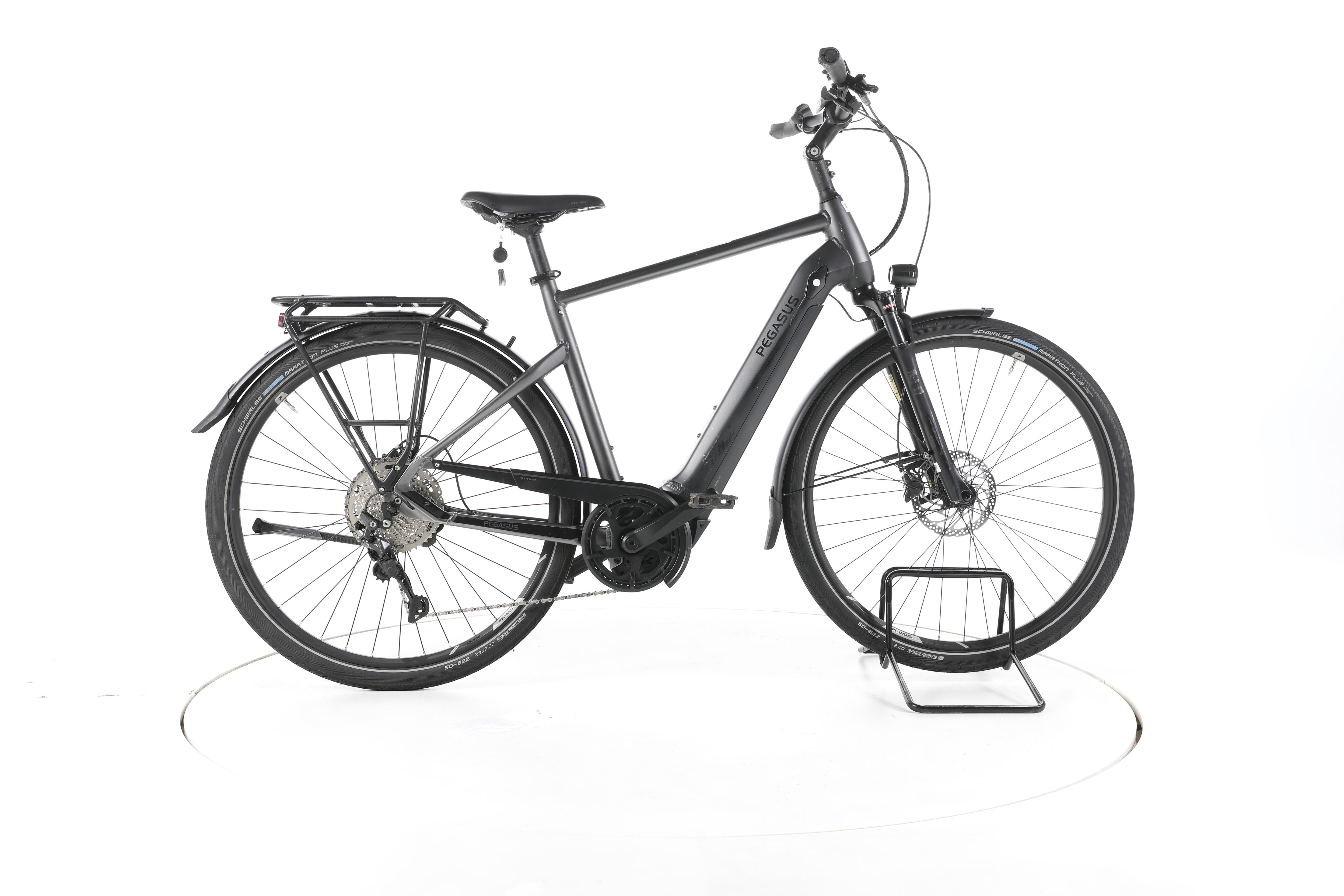 Pegasus Premio EVO Lite Trekking E-Bike - Image 1