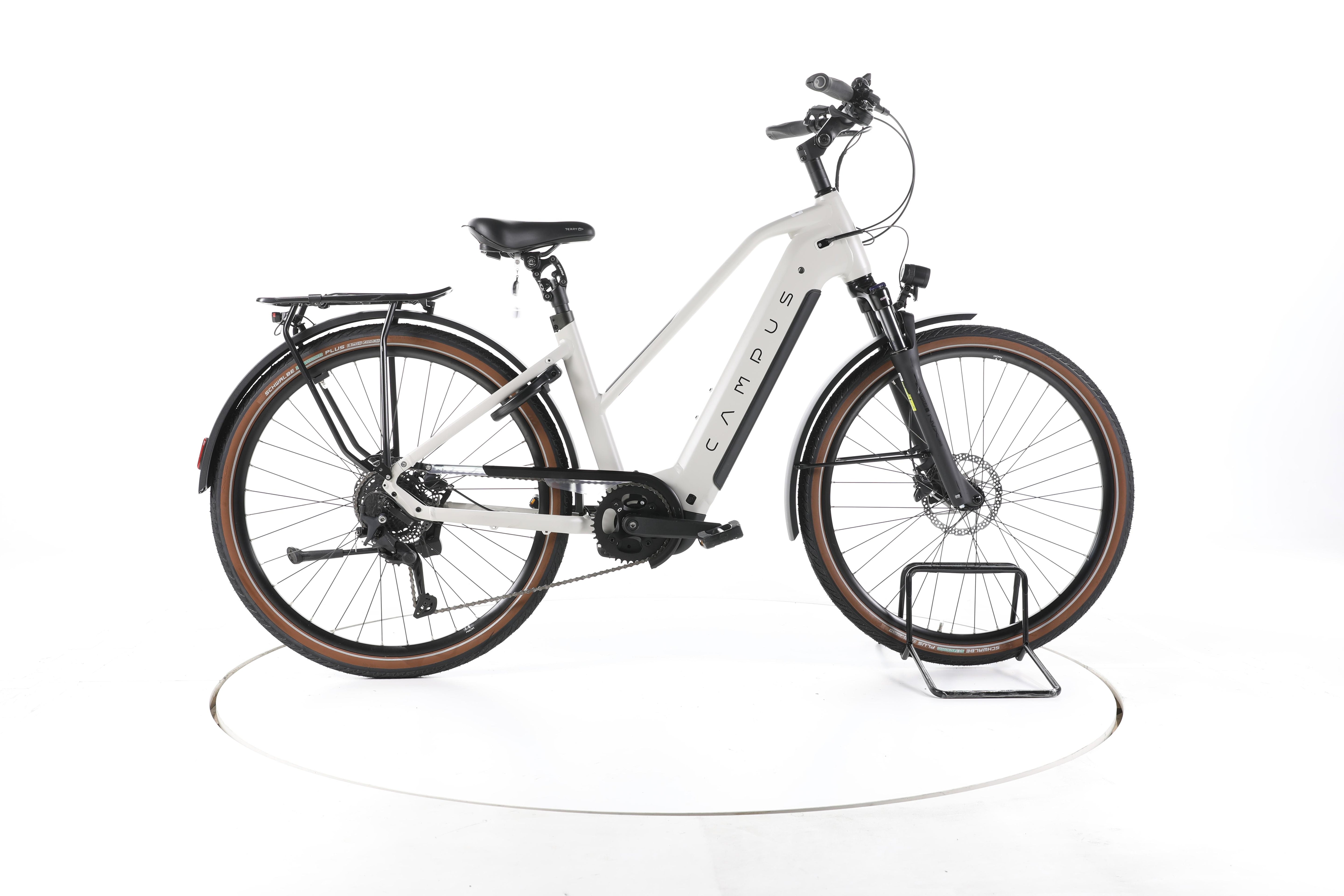 Campus E:vo PL 600 9G Trekking E-Bike 2026 - Image 1