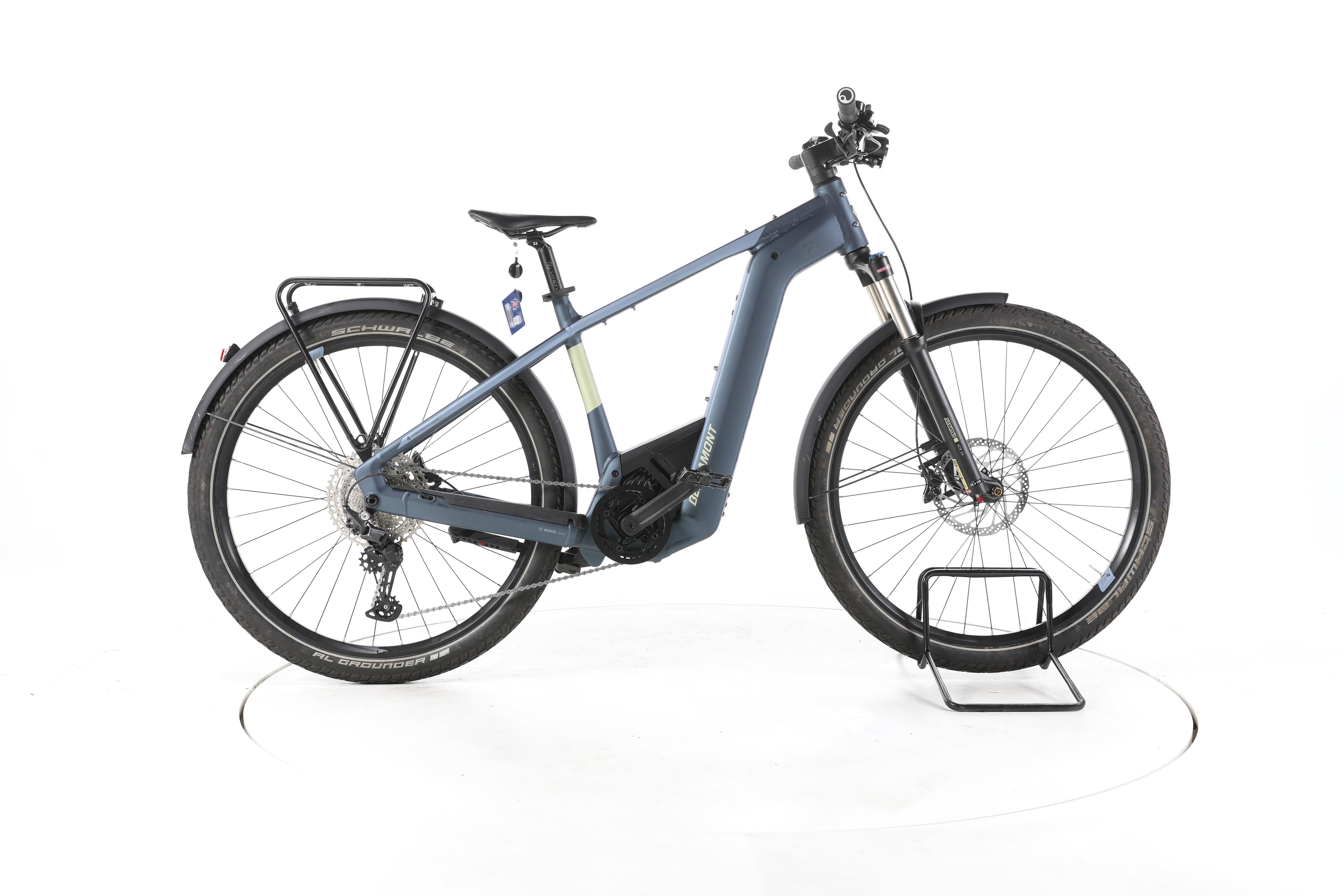 Bergamont E-Revox Premium Pro EQ Trekking E-Bike - Image 1