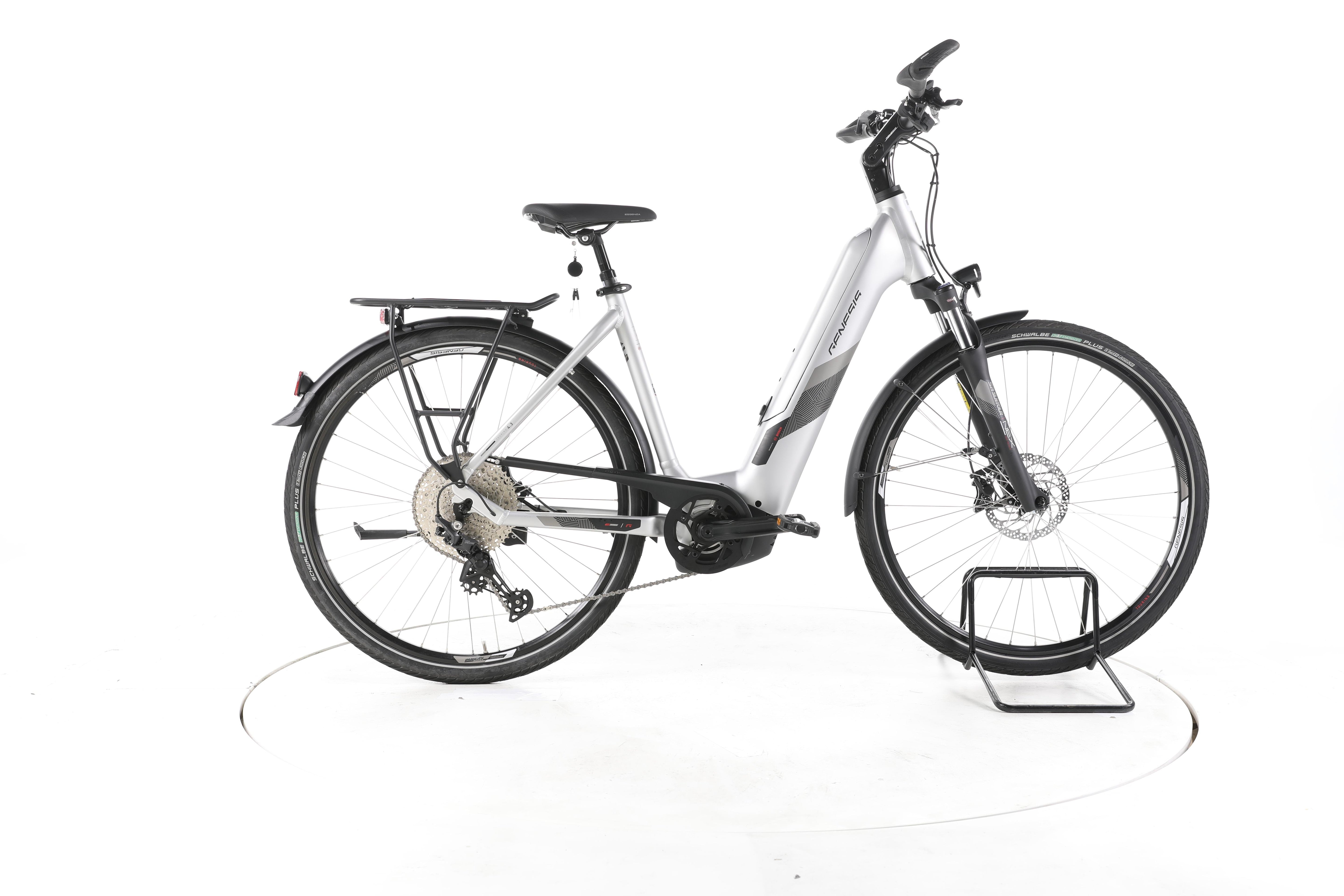 Genesis Touring 4.3 Trekking E-Bike Tiefeinsteiger - Image 1