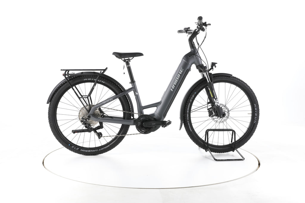 Haibike Trekking 4 Trekking E-Bike Tiefeinsteiger - Image 1