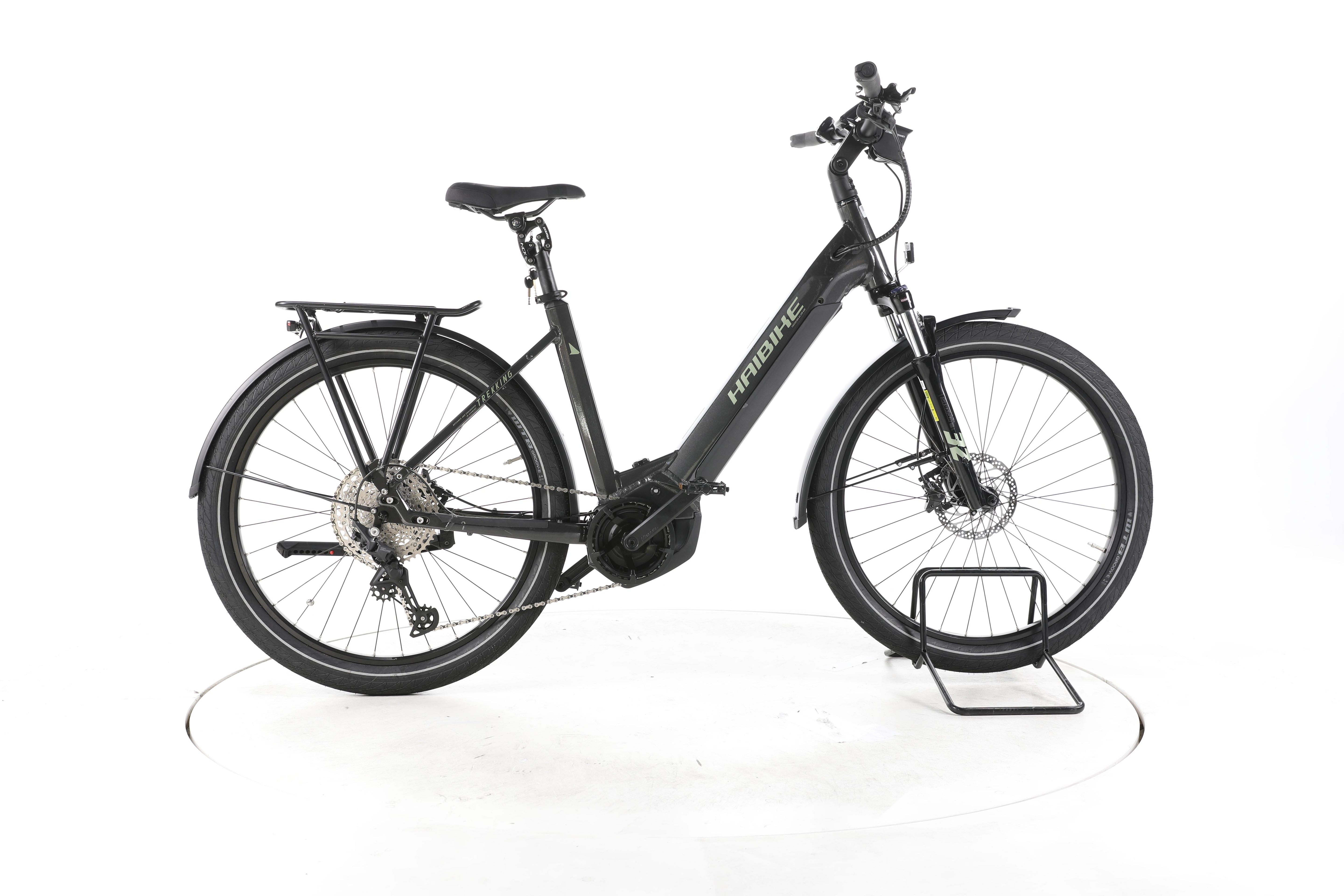 Haibike Trekking 7 Trekking E-Bike Tiefeinsteiger - Image 1