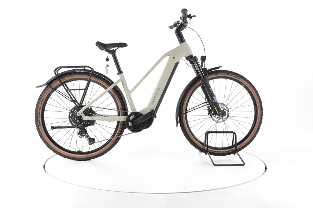 Bulls Iconic EVO 1 Trekking E-Bike 2025 - Image 1