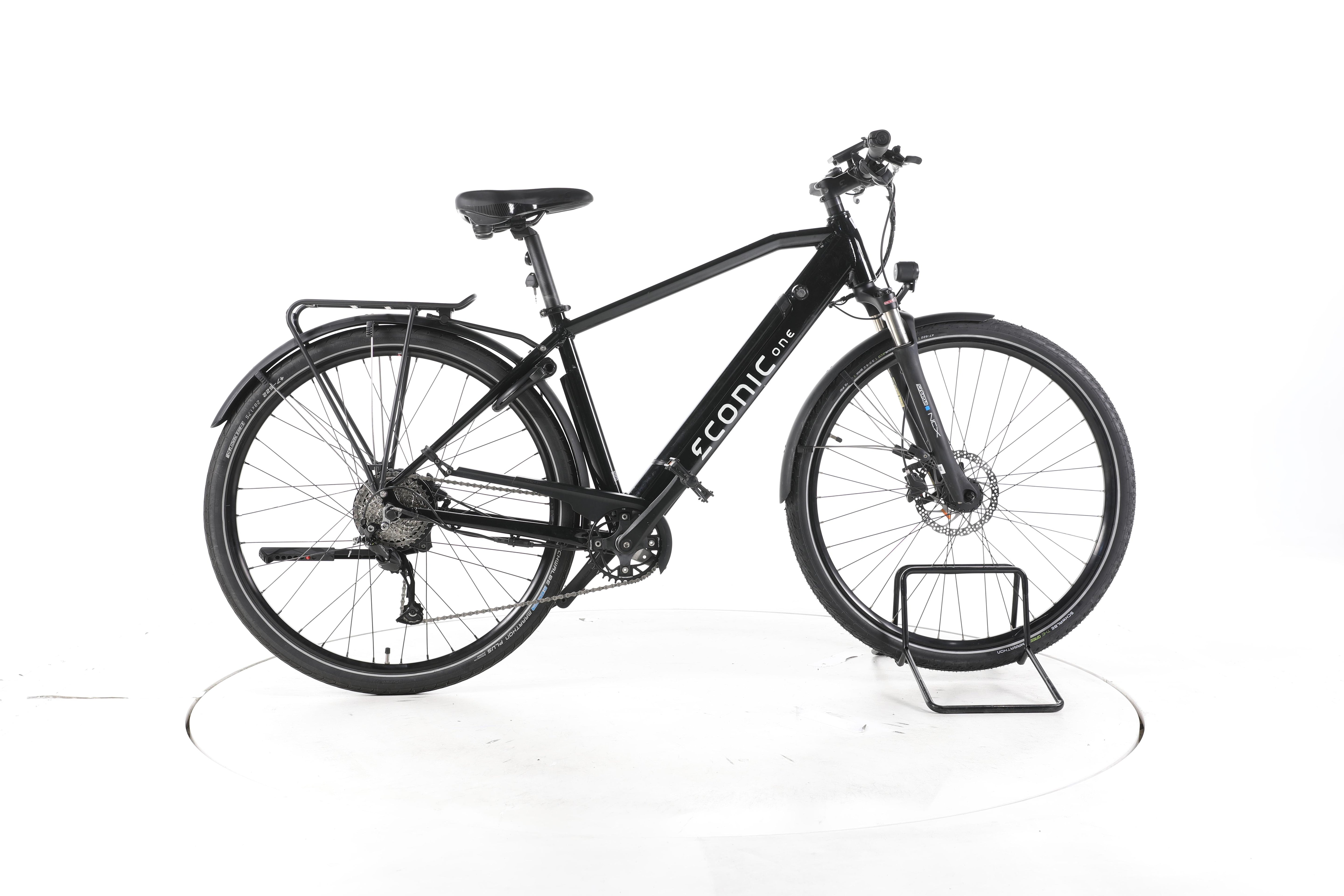 Econic One Urban Trekking E-Bike - Image 1